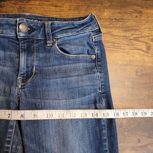 American Eagle Jeans 4 R Skinny Super Stretch Low Rise Raw Hem Medium Light - Picture 8 of 12